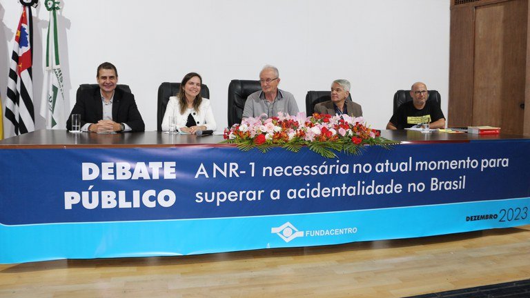Nova proposta da NR-1 avança na participação dos trabalhadores

